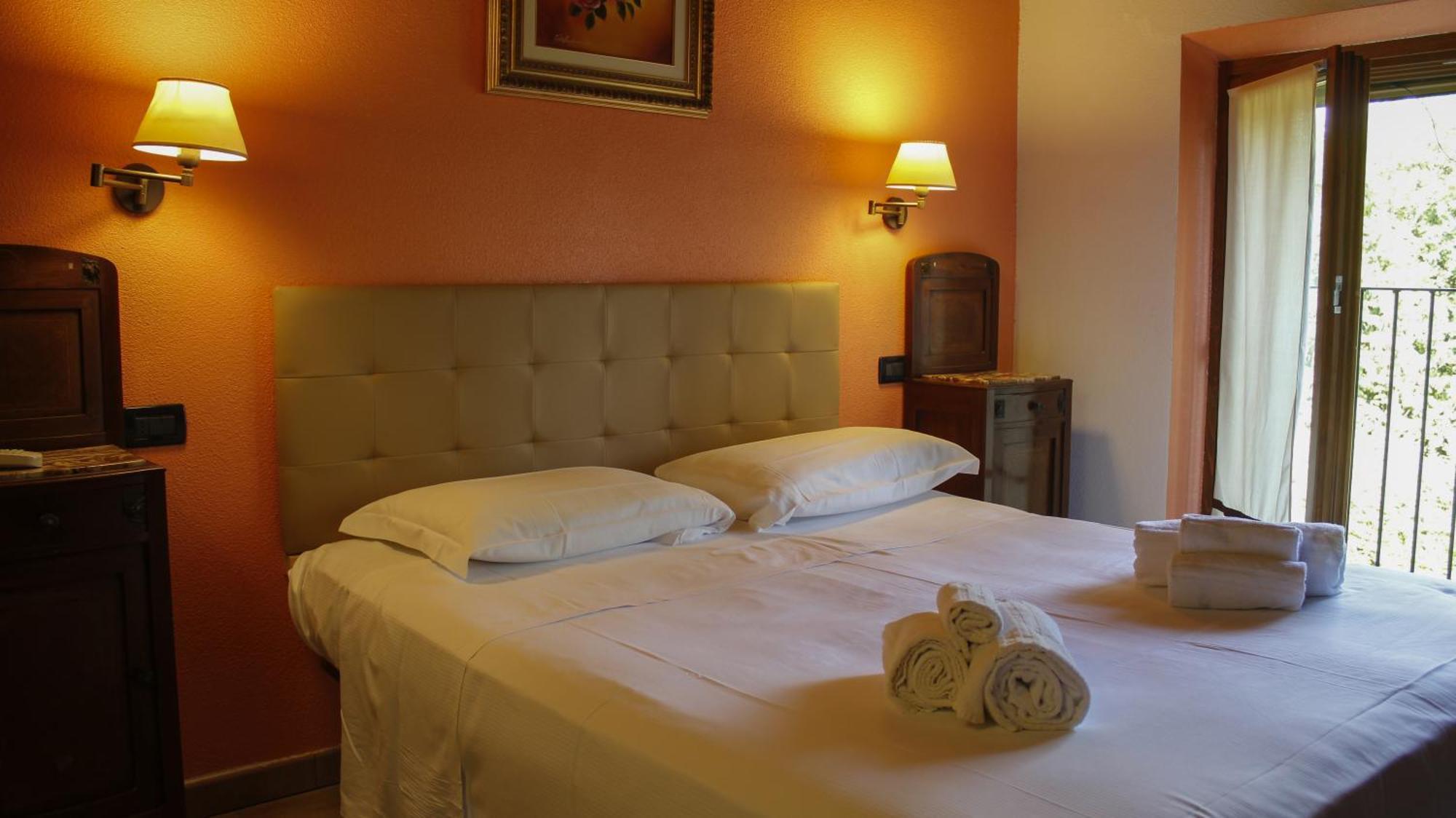 Agriturismo Borgo Del Mincio Volta Mantovana Exteriör bild